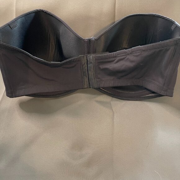 38G black strapless bra - Picture 2 of 4